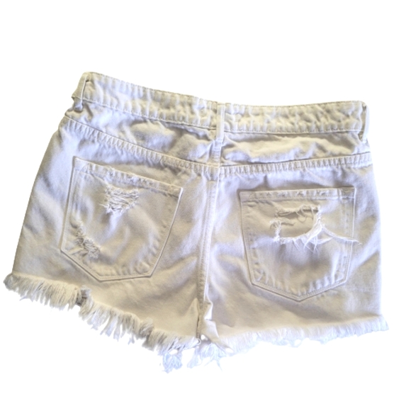Forever 21 Distressed Denim Shorts - Picture 3 of 4
